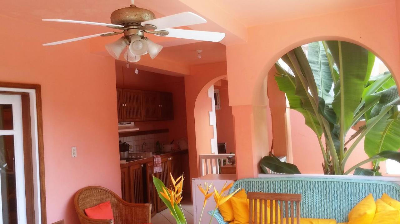 Tobago Hibiscus Golf Villas & Appartments Mount Irvine Екстериор снимка